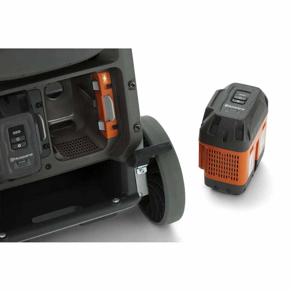 Husqvarna 970519601 DE 120 H PACE Dust Extractor with 94V PACE Battery System - 5