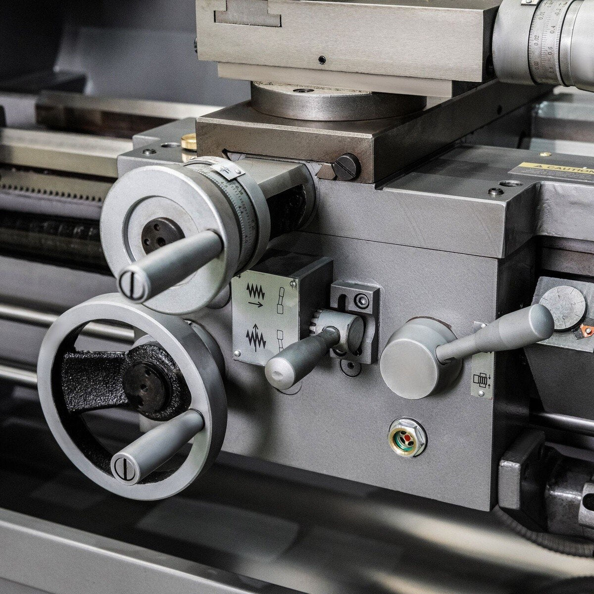 Jet JT1-3257 GH-1340 13x40 Gear Head Engine Lathe with Newall NMS300 DRO and Collet Closer - 7