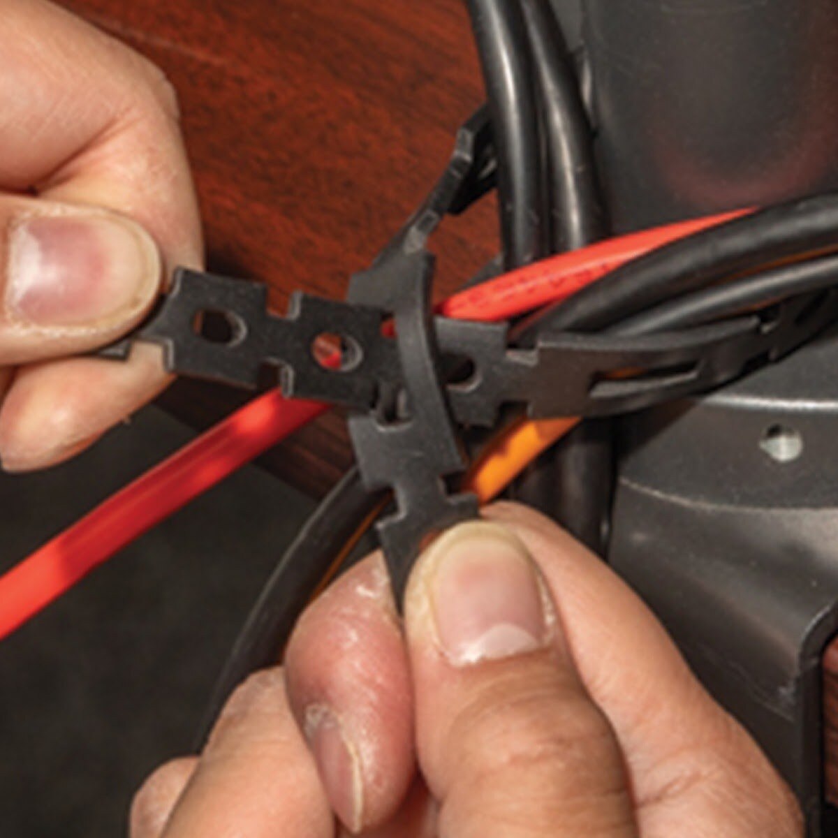 Klein 450-700 Stretch Cable Tie Roll, 75-Foot (1 Roll) - 9