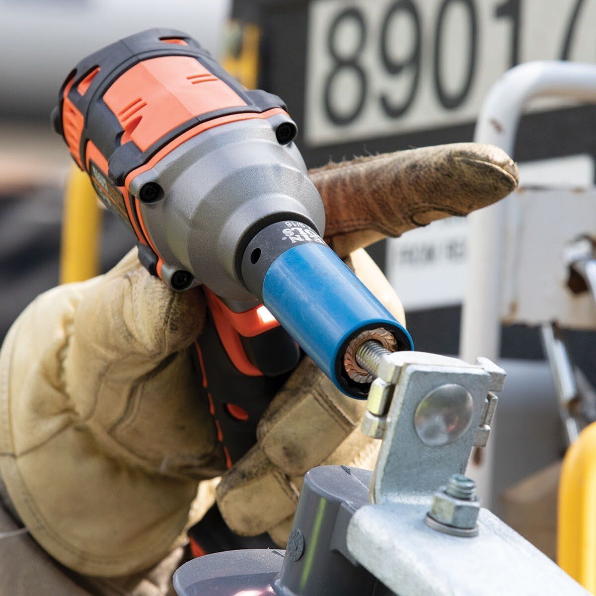 Klein 66030 2-in-1 Coated Impact Socket, 12-Point, 3/4 and 9/16-Inch (Each) - 6