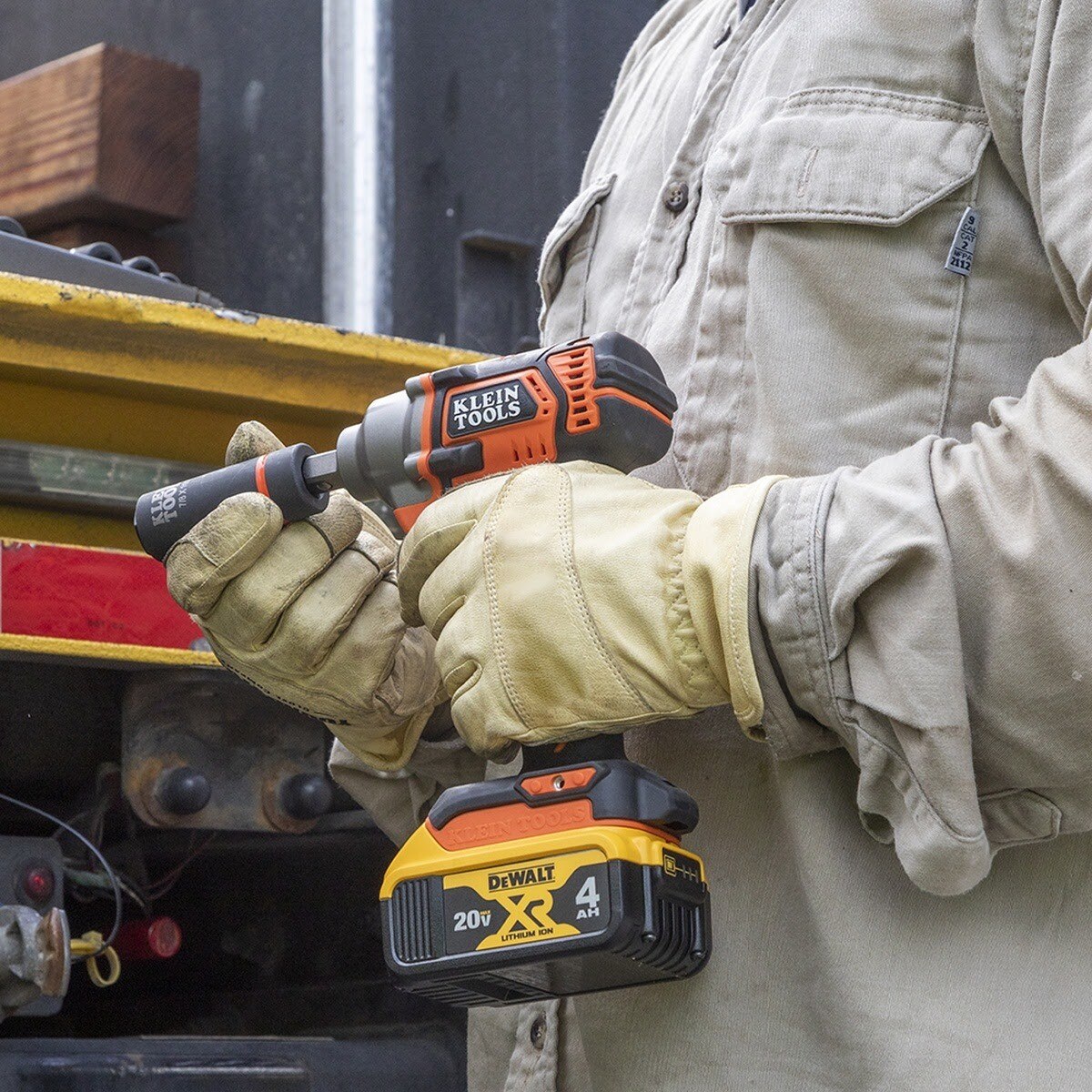 Klein 66062 2-in-1 6-Point Impact Socket, 5/8 in. x 7/16 in., 1/2 in. Drive - 7