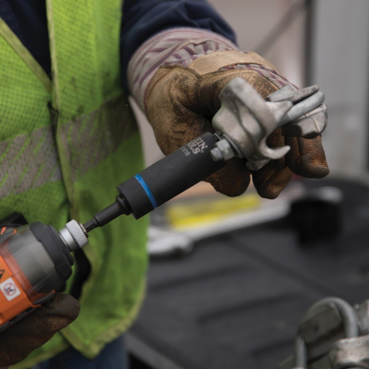 Klein 66065 2-in-1 6-Point Impact Socket, 1 in. and 13/16 in., 1/2 in. Drive (Each) - 10