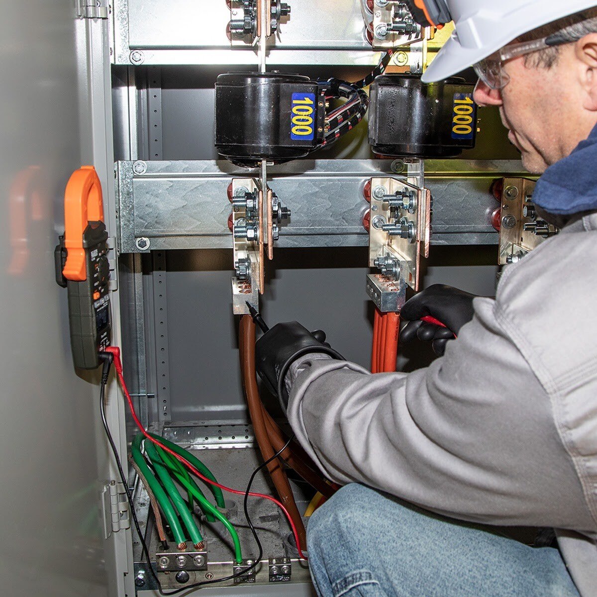 Klein 69445 Rare-Earth Magnetic Hanger for Clamp Meters and Multimeters, No Strap - 8