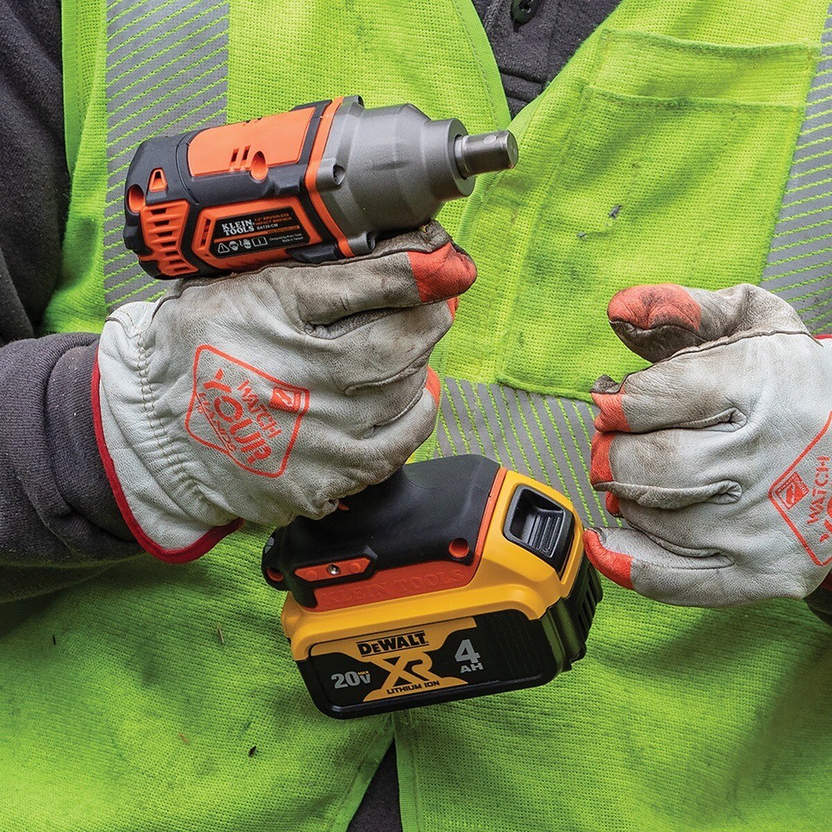 Klein BAT20CW Battery-Operated Compact Impact Wrench, 1/2-Inch Detent Pin, Tool Only - 9