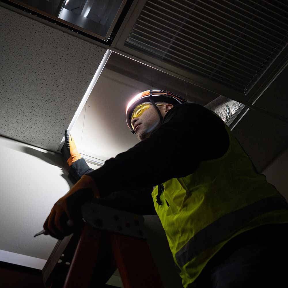 Klein Tools 56308 Widebeam Headlamp with Strap - 8