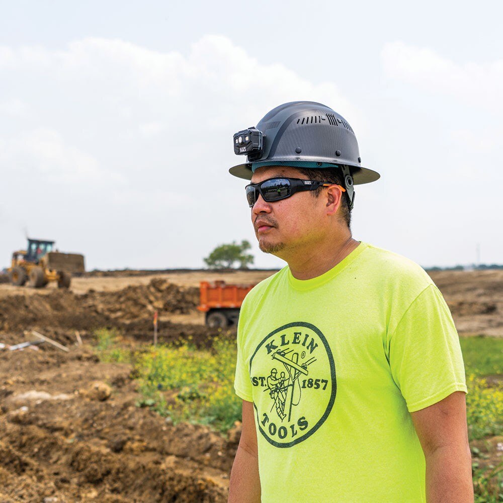 Klein 60514 Klein Carbon Fiber Full Brim Hard Hat with Headlamp, Spartan - 11