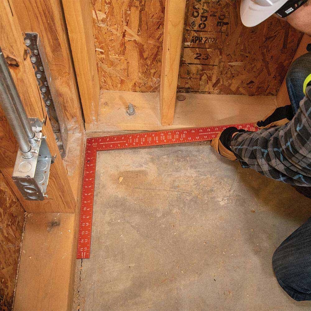 Klein 935FSQ Framing Square, 16 x 24-Inch - 8