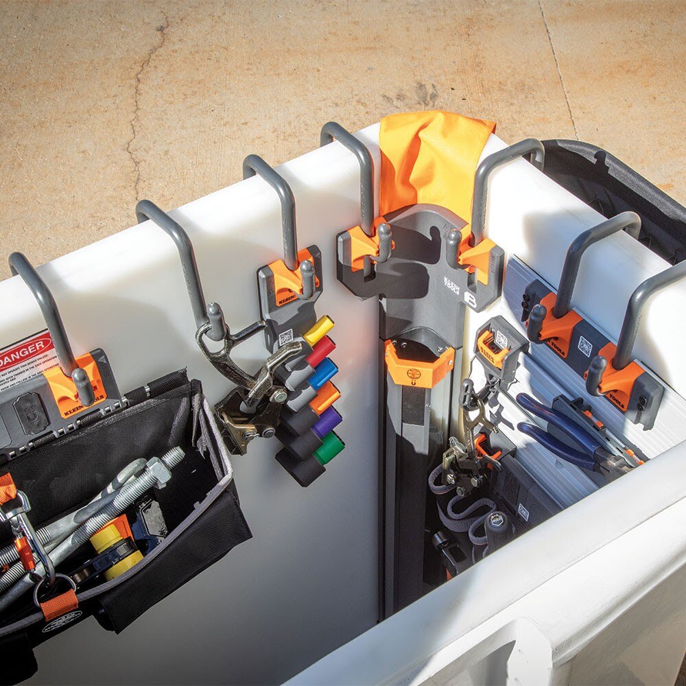 Klein BC515S Hot Stick Holder, S-Hook - 10