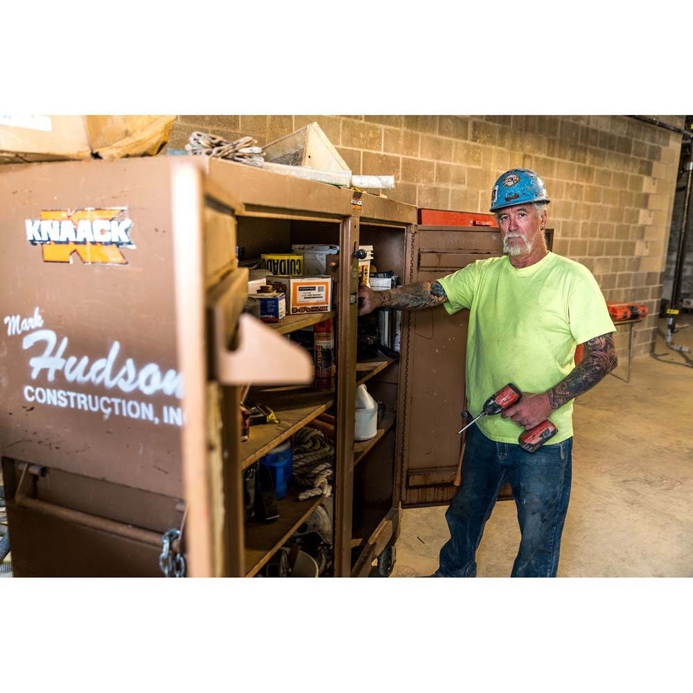 Knaack 109-KL 47.5 cu ft Model 109 Jobsite Cabinet Locking Tool Storage with Padlock - 5