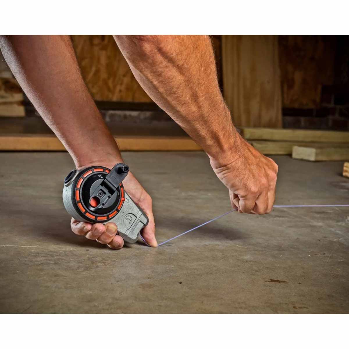 Crescent Lufkin CLA100 100' Professional Aluminum Chalk Reel - 12
