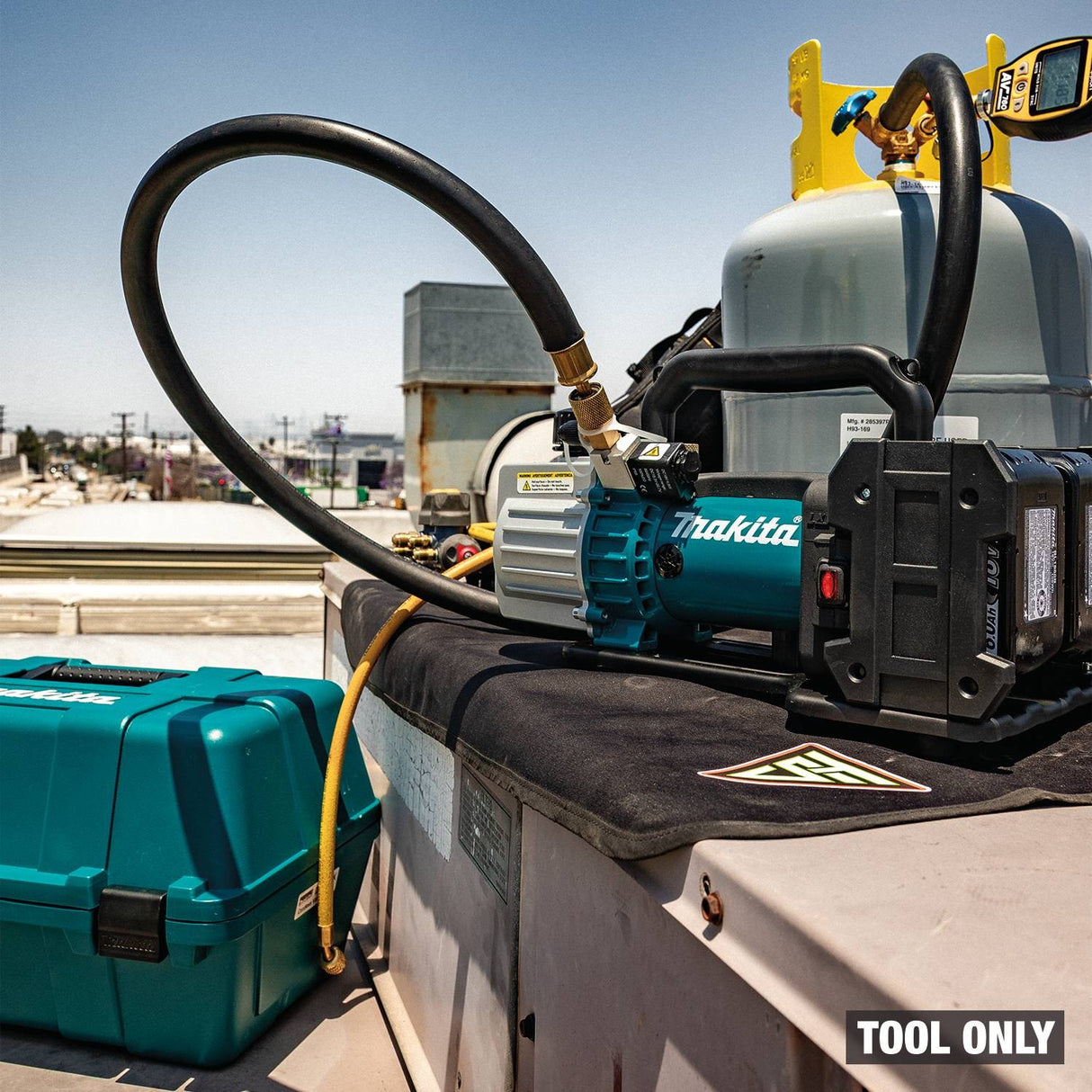 Makita DVP181ZK 36V (18V X2) LXT Cordless 4 CFM Dual-Stage Vacuum Pump, Tool Only - 14