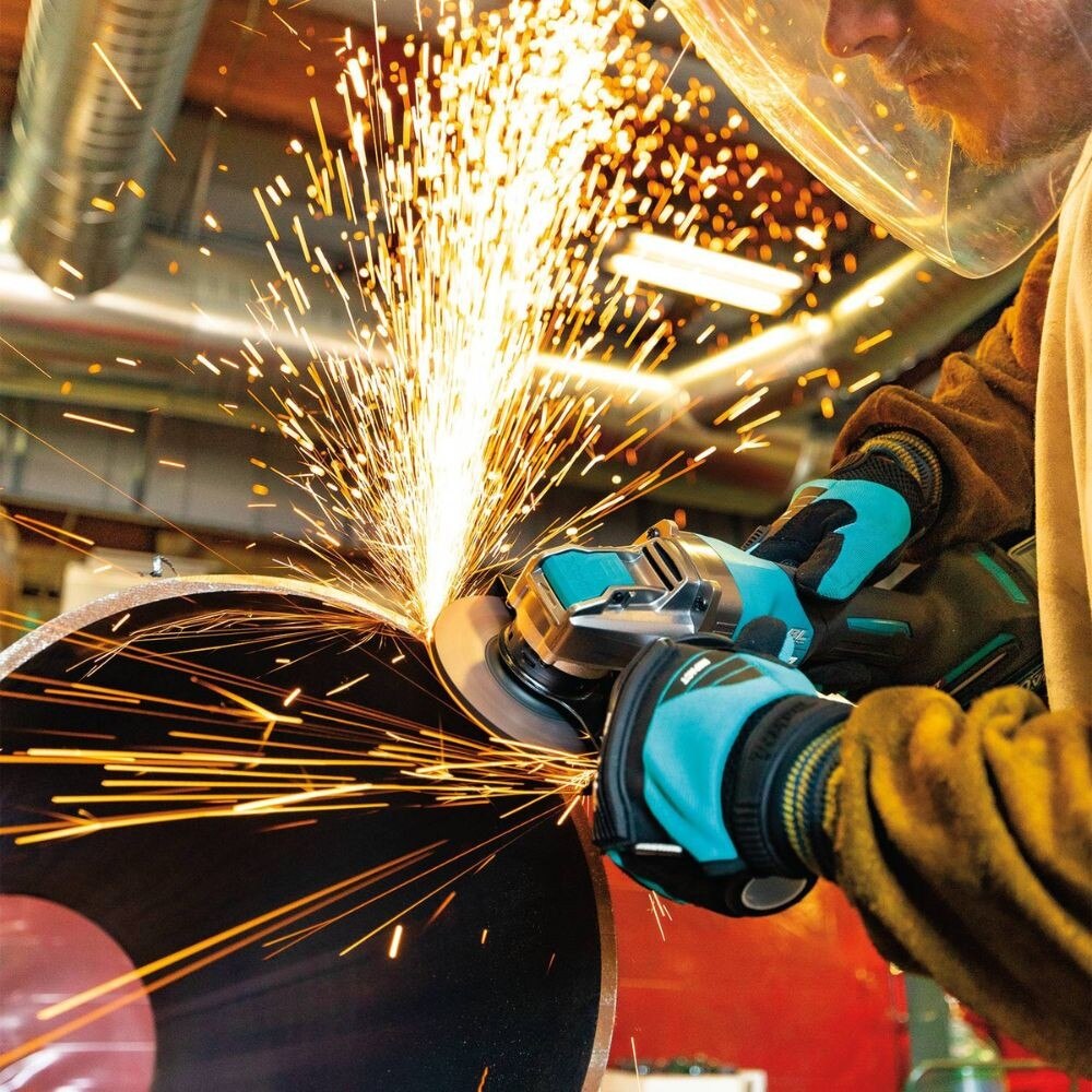 Makita GAG13M1 40V max XGT Brushless Cordless 4-1/2" / 5" X-LOCK Paddle Switch Angle Grinder Kit, with Electric Brake (4.0Ah) - 12