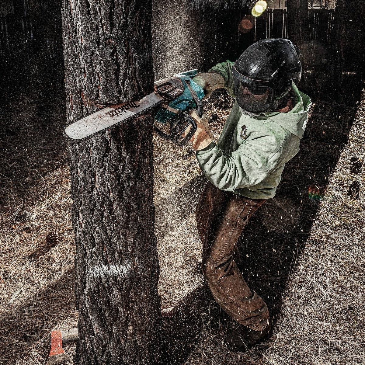Makita GCU08E 40V Max XGT Brushless Cordless 20" Chain Saw Kit with High Power Battery (8.0Ah) - 9