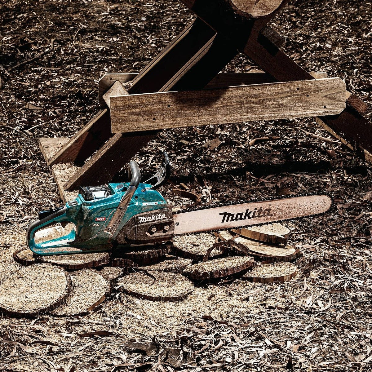 Makita GCU08E 40V Max XGT Brushless Cordless 20" Chain Saw Kit with High Power Battery (8.0Ah) - 13