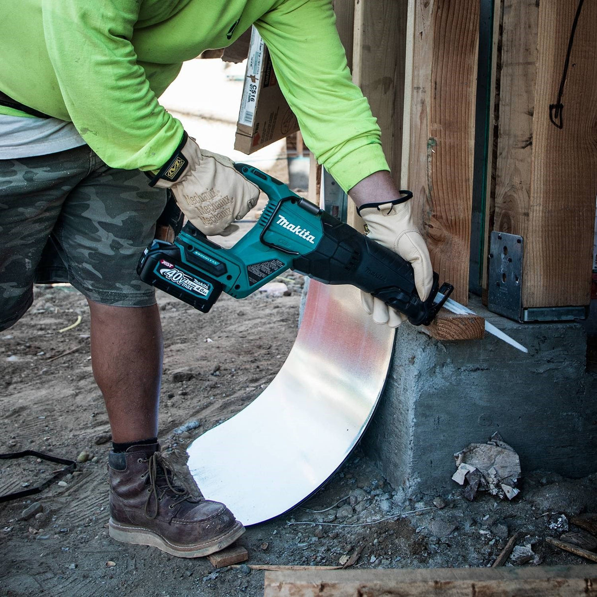 Makita GRJ01M1 40V max XGT® Recipro Saw Kit, 4.0Ah - 17