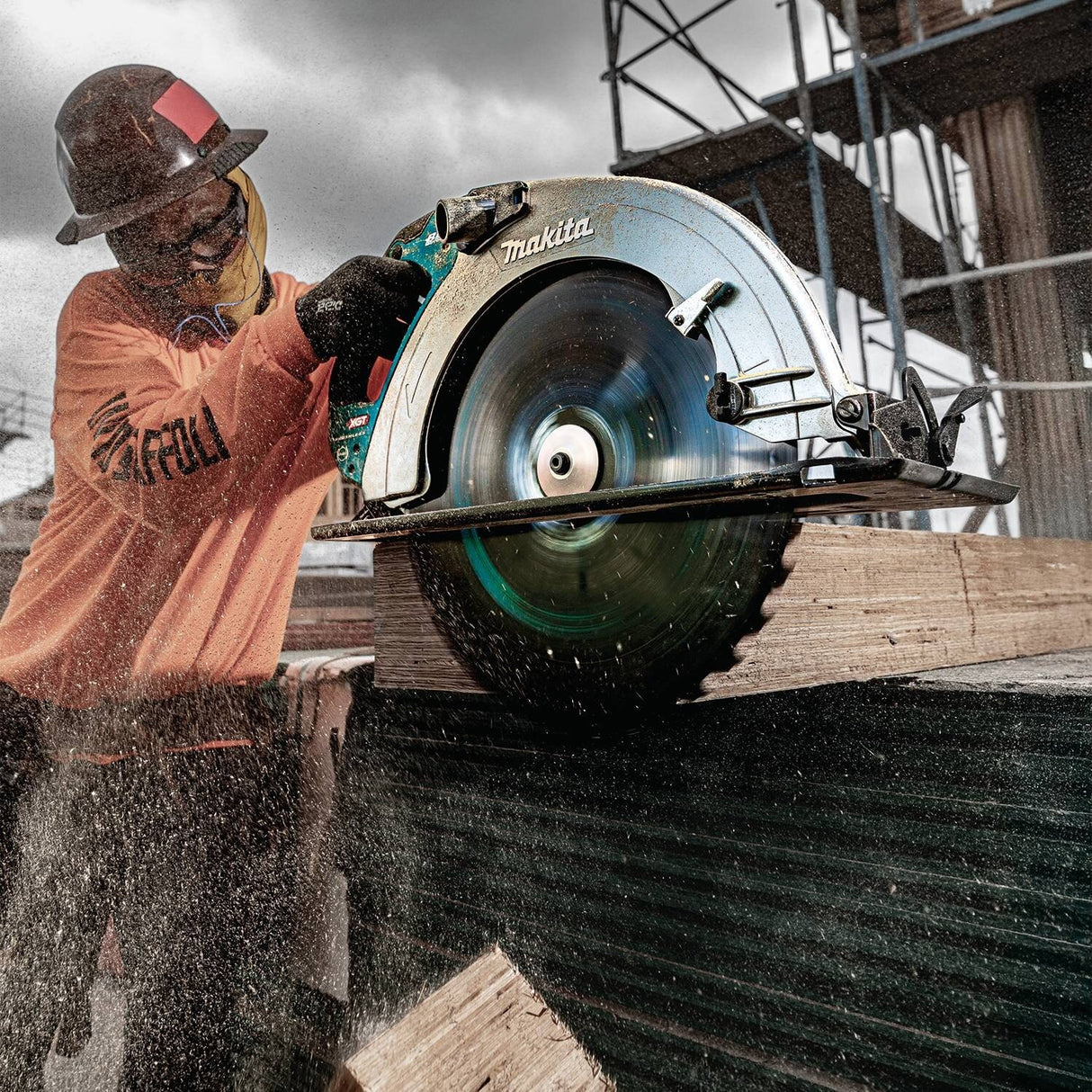 Makita GSH06T1 40V max XGT Brushless Cordless 16-5/16" Circular Saw Kit, with 5.0Ah Battery - 5