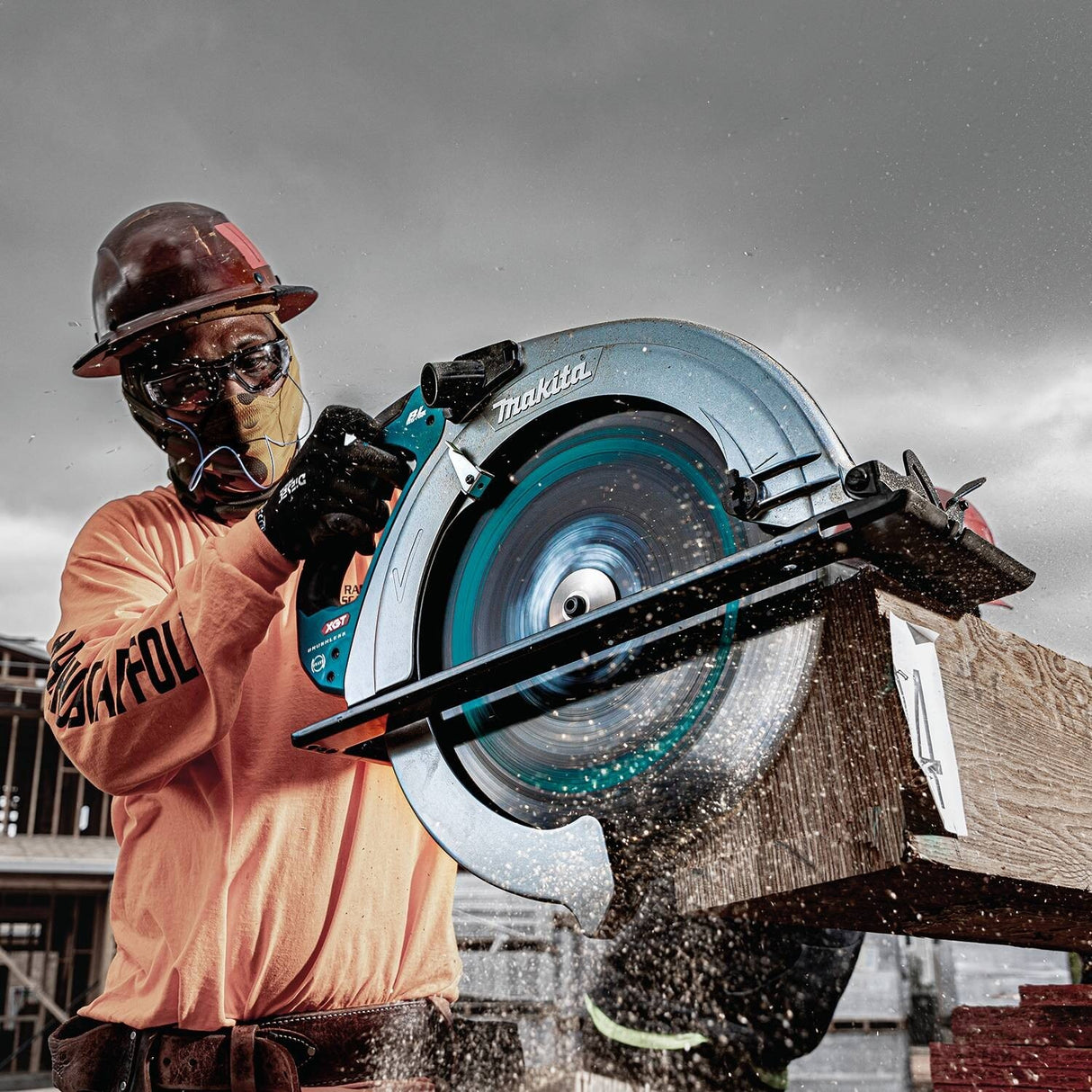 Makita GSH06T1 40V max XGT Brushless Cordless 16-5/16" Circular Saw Kit, with 5.0Ah Battery - 8