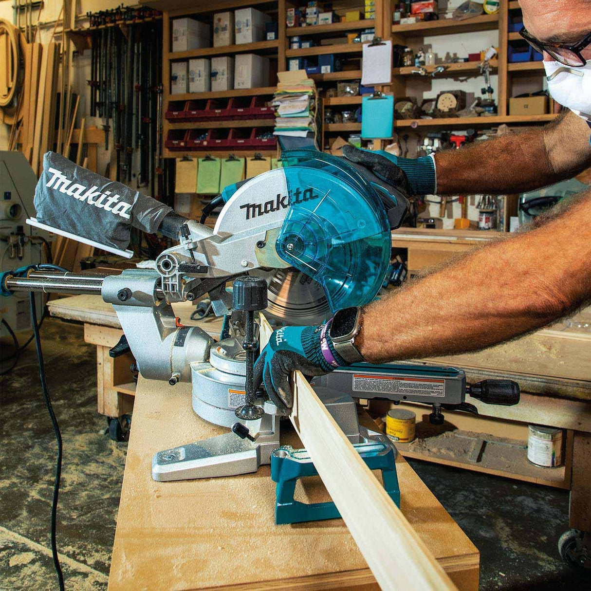 Makita LS1110F 10 in. Sliding Compound Miter Saw with LED Cut Line, 13A Motor, 4,500 RPM (Tool Only) - 14