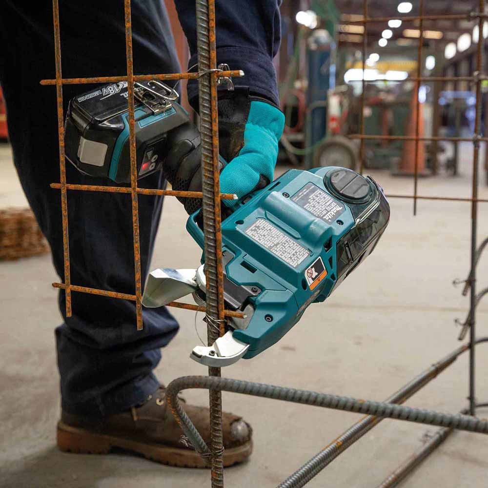 Makita XRT02TK 18V LXT Lithium-Ion Brushless Cordless Deep Capacity Rebar Tying Tool Kit (5.0Ah) - 15