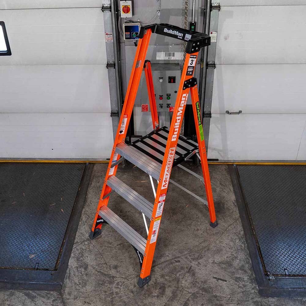 Metal Tech E-PSFB3T1A 3' Safespace Platform Fiberglass Step Ladder - 10