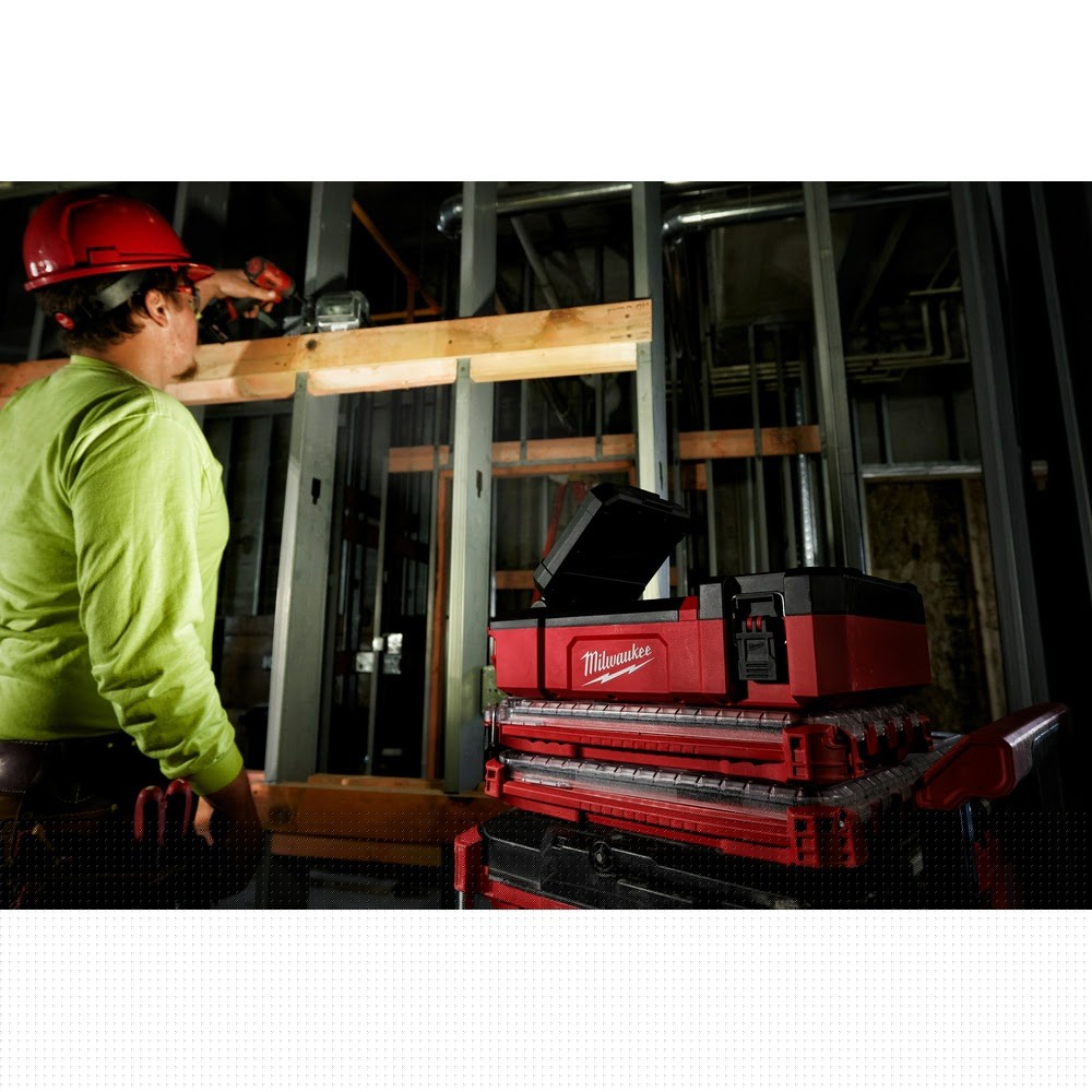 Milwaukee 2356-20 M12 PACKOUT Flood Light w/ USB Charging - 7