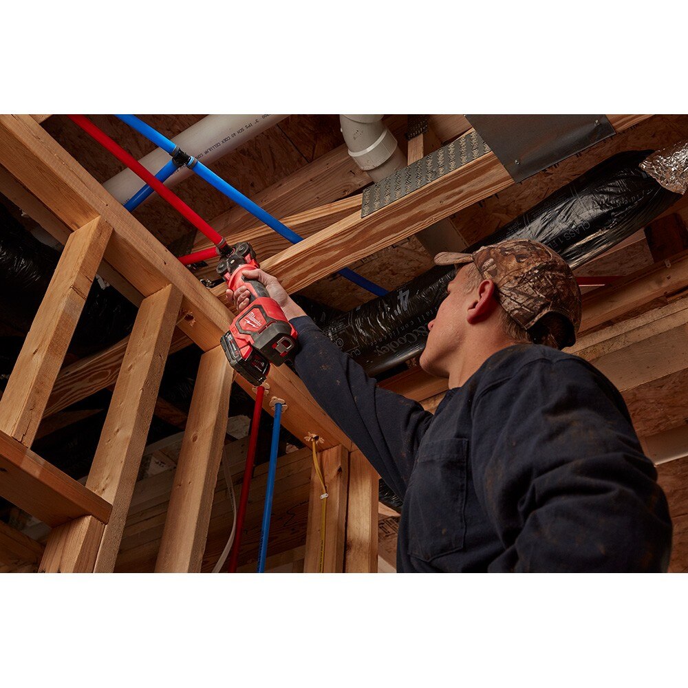 Milwaukee 2674-82C M18 Short Throw Press Tool Kit with PEX Crimp Jaws (Reconditioned) - 8