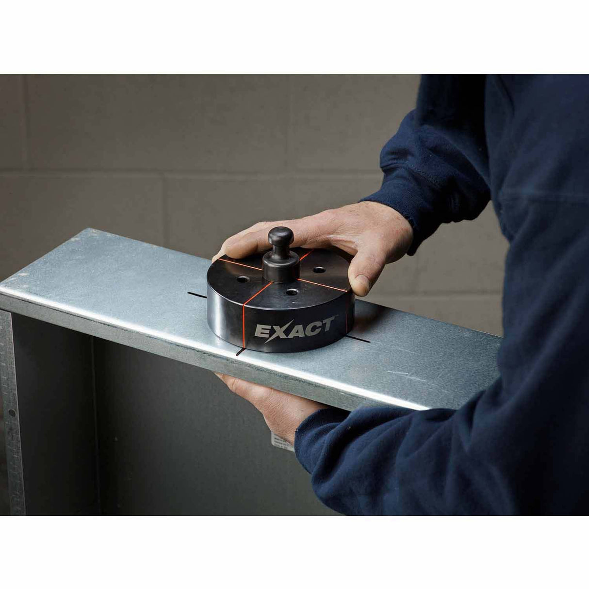 Milwaukee 2676-02 M18 FORCE LOGIC 10 Ton Knockout Tool 1/2" to 2" - 8