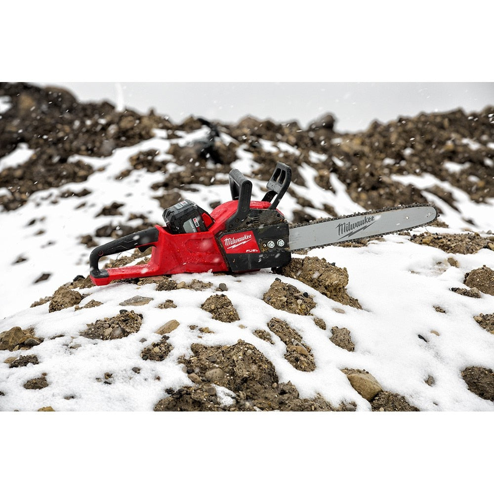 Milwaukee 2727-21HD M18 FUEL 16" Chainsaw Kit - 12