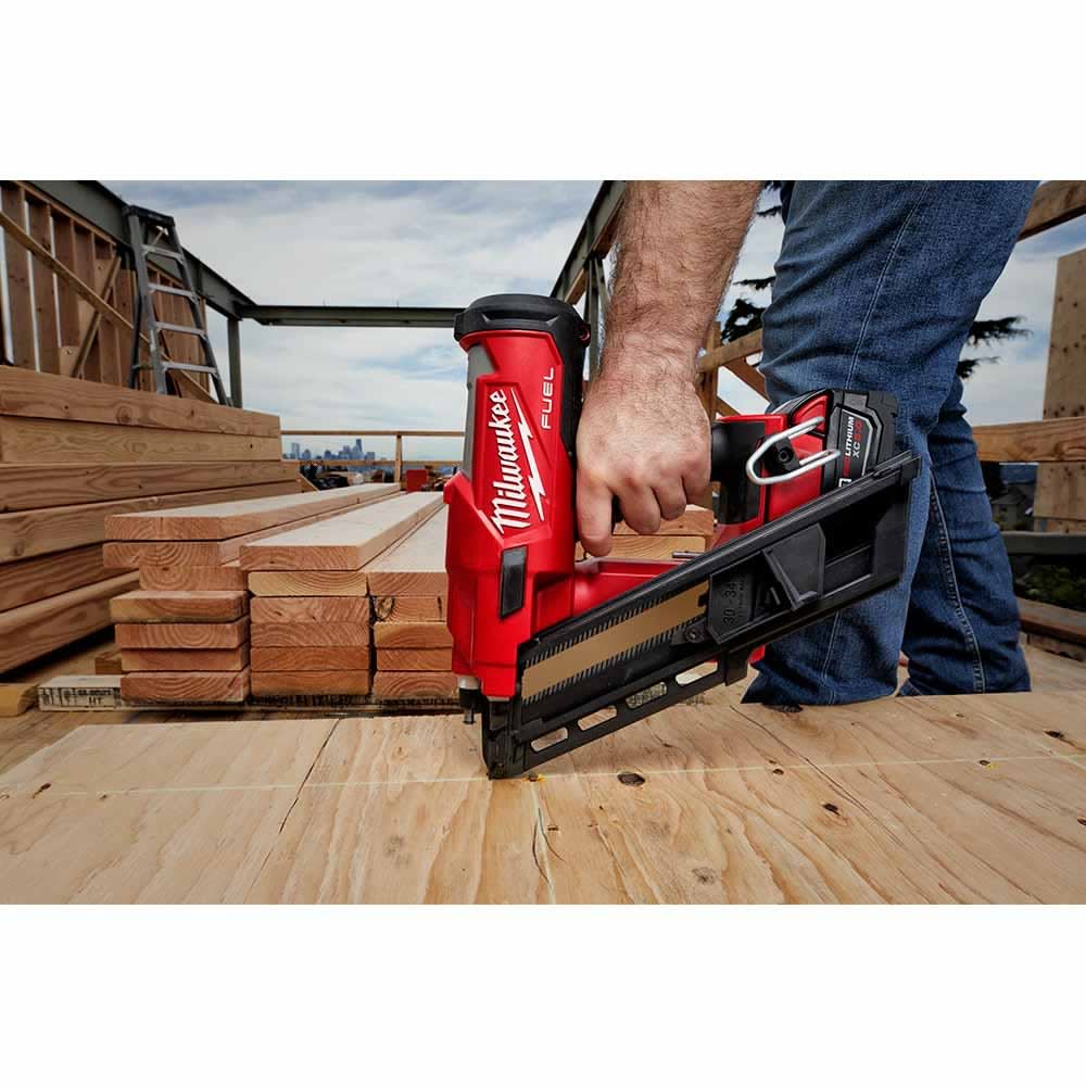 Milwaukee 2745-21 M18 FUEL™ 30 Degree Framing Nailer Kit - 13