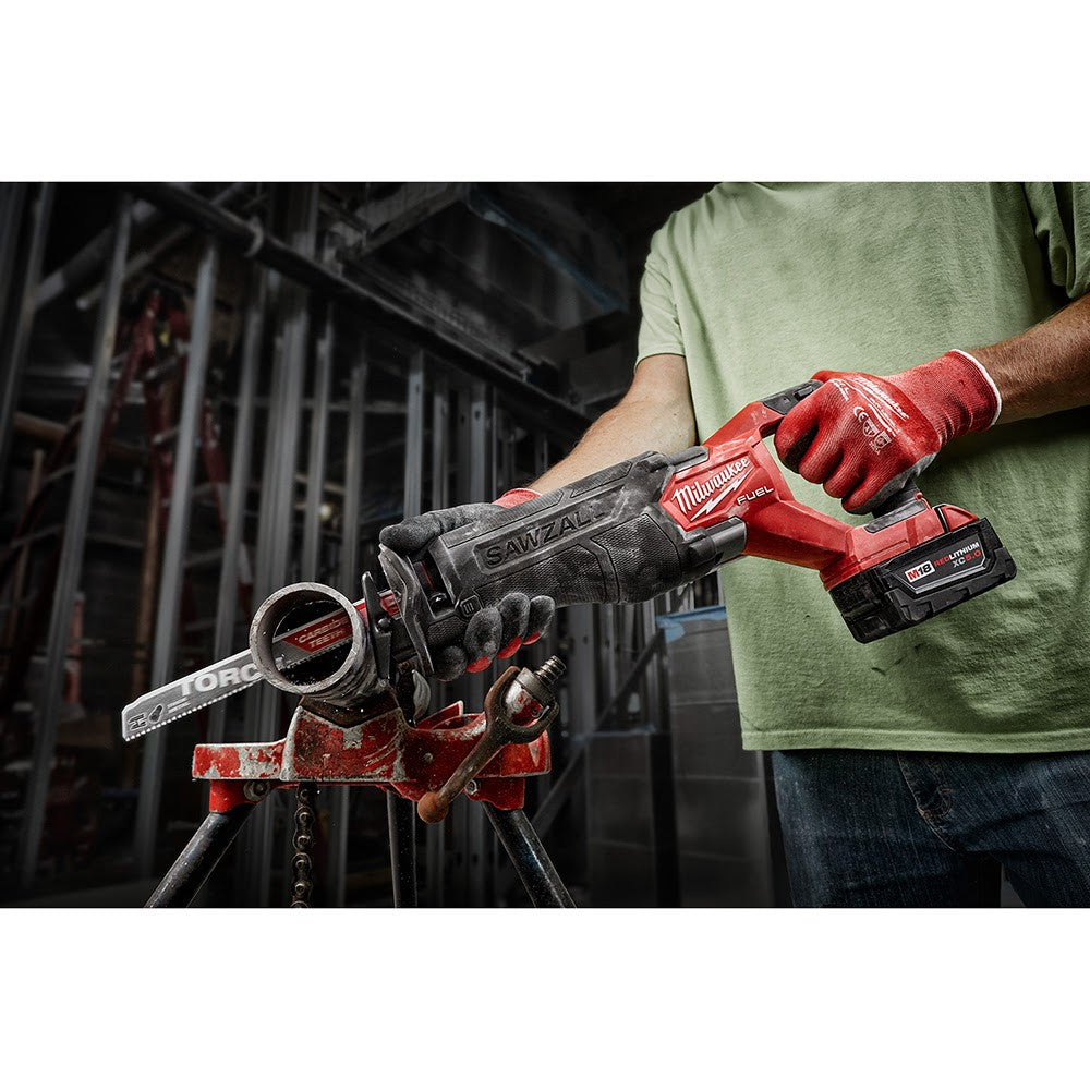 Milwaukee 2821-22 M18 FUEL™ SAWZALL® Recip Saw - 2 Battery XC5.0 Kit - 11