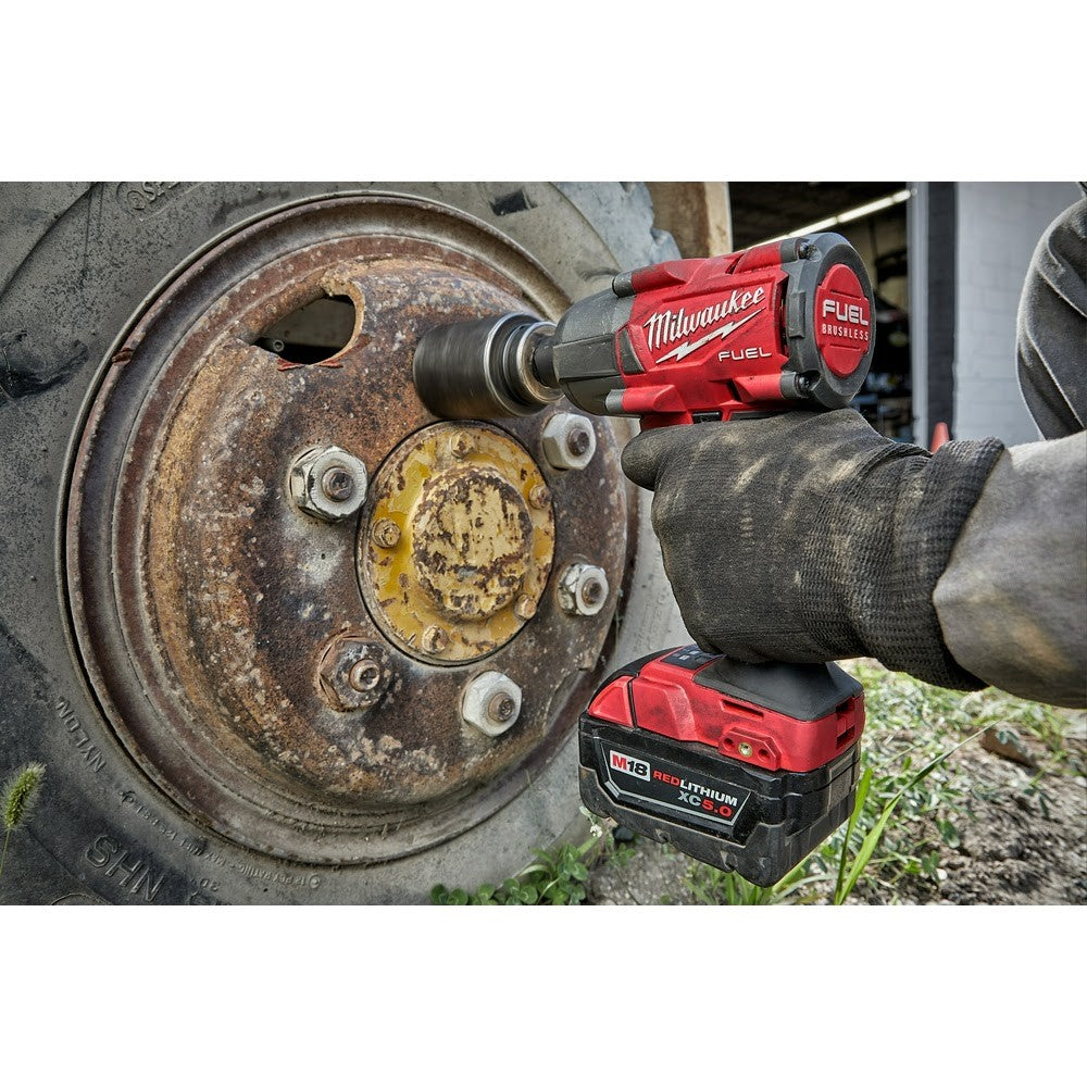 Milwaukee 2962-80 M18 FUEL™ 1/2" Mid-Torque Impact Wrench w/ Friction Ring Bare Tool (Reconditioned) - 10