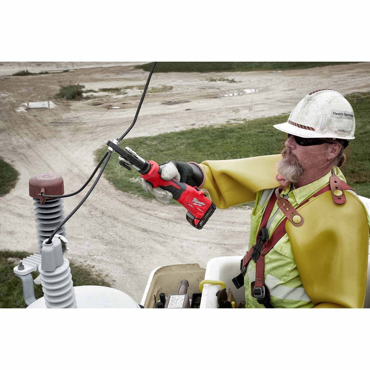 Milwaukee 2978-20BG M18 FORCE LOGIC 6T Linear Utility Crimper w/ BG-D3 Jaw - 10