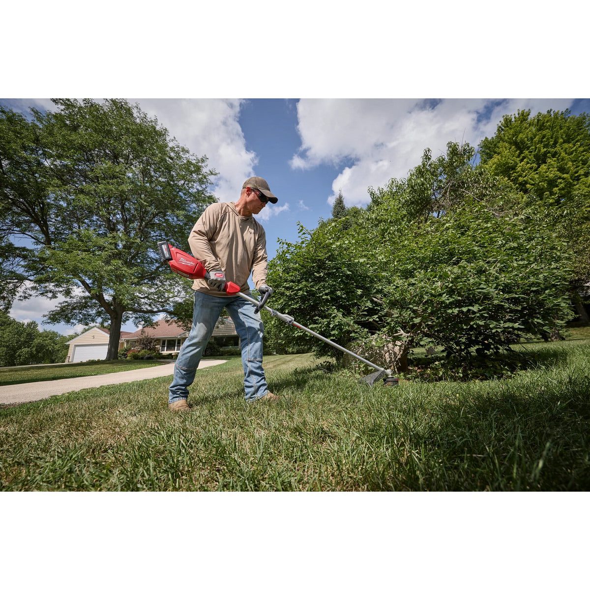 Milwaukee 3115-20ST M18 QUIK-LOK Brushless 15" String Trimmer - 10