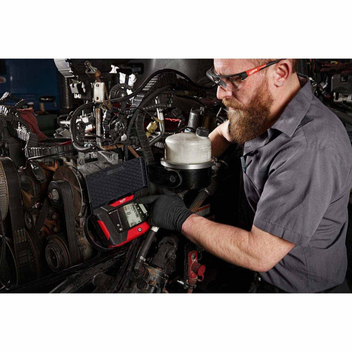 Milwaukee 3151-21 M12 Auto Shop Borescope with Wi-Fi File Sharing Kit - 7