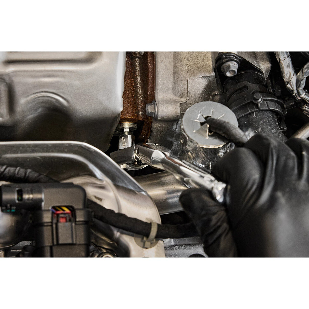 Milwaukee 45-34-1126 Low-Profile SAE Hex Bit Socket 1/4 in Drive 5/16 in Size - 5