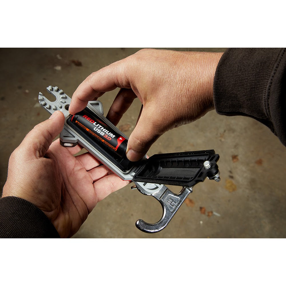 Milwaukee 48-11-2131 REDLITHIUM® USB 3.0AH Battery - 6