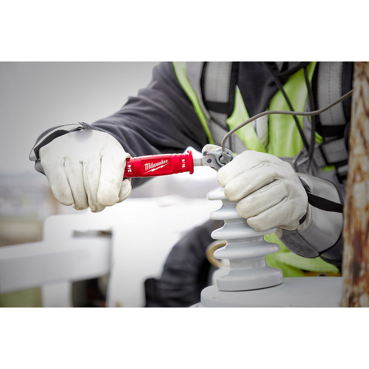 Milwaukee 48-22-0143 7 PC. Power Utility Hand Tool Set for Professionals and Journeymen - 9