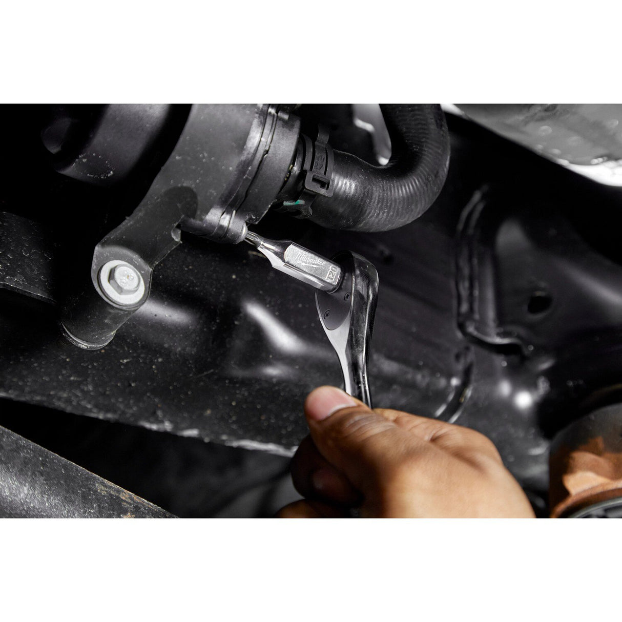 Milwaukee 48-22-0152 1/4" and 3/8" Drive Metric SAE Torx Socket Set with Tray for PACKOUT Drawers 12.8" x 17.17" x 2.76" (77 Piece) - 9