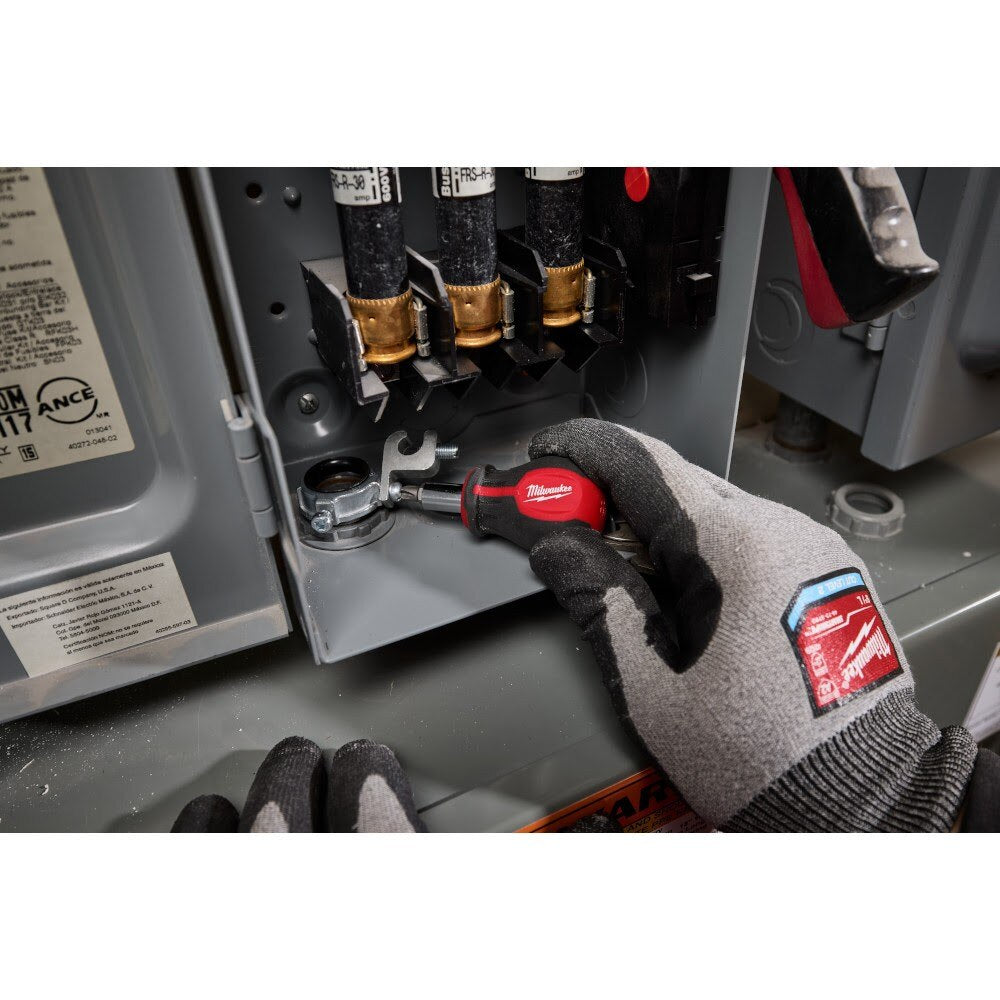 Milwaukee 48-22-2762 6-IN-1 Stubby Multi-Bit Screwdriver - 8