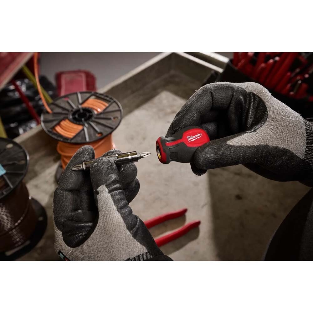 Milwaukee 48-22-2763 2pc 11-in-1 Multi-Bit Screwdriver and 6-IN-1 Stubby Multi-Bit Screwdriver - 9