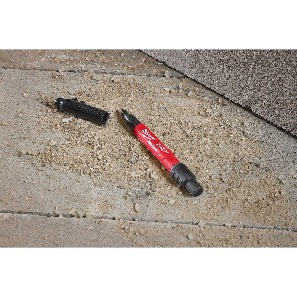 Milwaukee 48-22-3115 Double Sided Black Jobsite Marker Ultra Fine & Fine Point - 6