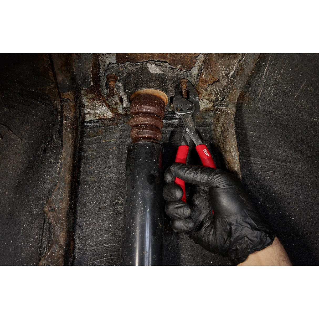 Milwaukee 48-22-6240 8 in. Slip Joint Pliers with Three-Position Jaws (1 Each) - 4
