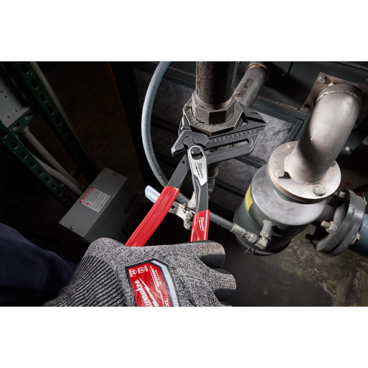 Milwaukee 48-22-6912 12" Pliers Wrench with Parallel Jaws and 3-1/8" Capacity - 8