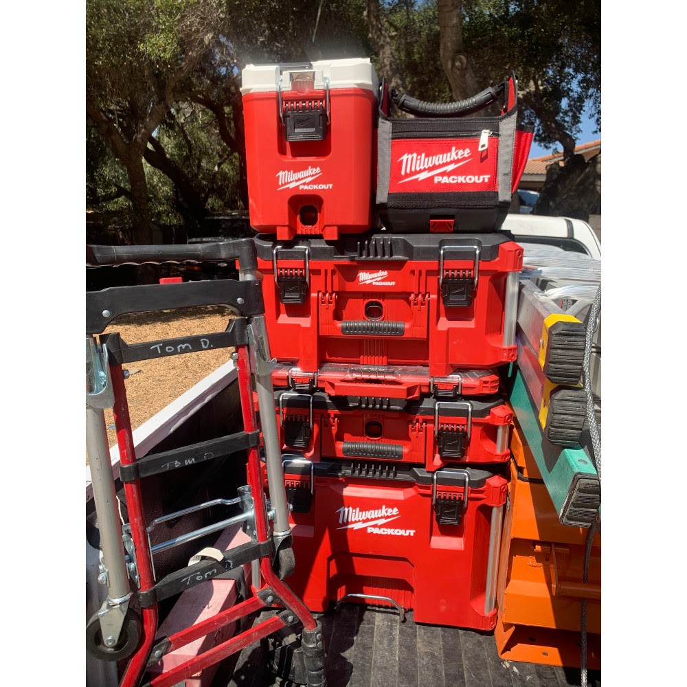 Milwaukee 48-22-8460 PACKOUT 16QT Compact Job Site Cooler / (Hard Shell) - 12
