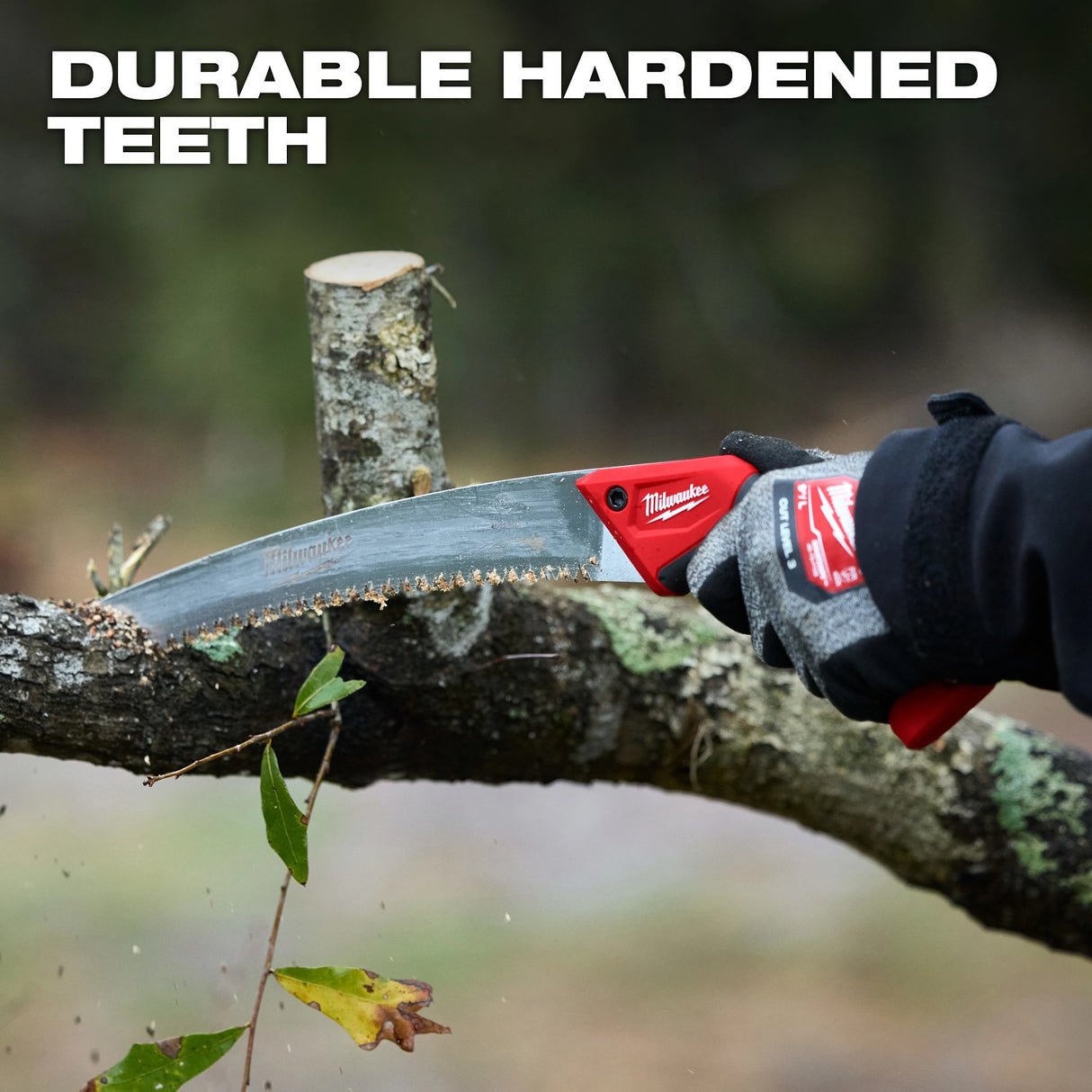 Milwaukee 48-22-9372 14" Fixed Pruning Saw – Fast, Clean Cutting for Pruning Branches - 11