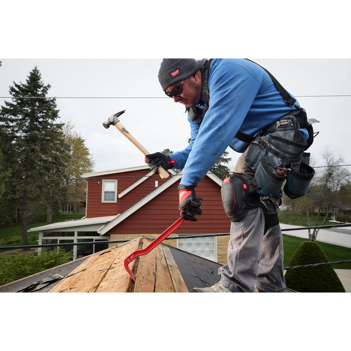 Milwaukee 48-22-9418 23 oz Milled Face Hickory Handle Framing Hammer - 6