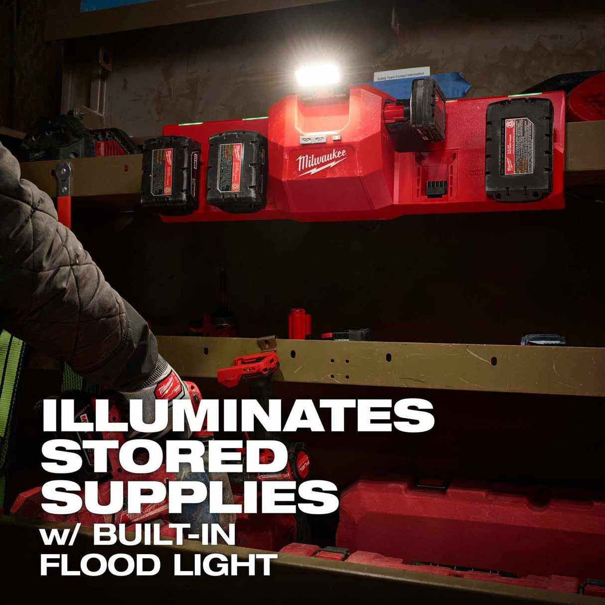 Milwaukee 48-59-1804 M18 and M12 Gangbox Rapid Charger - 8