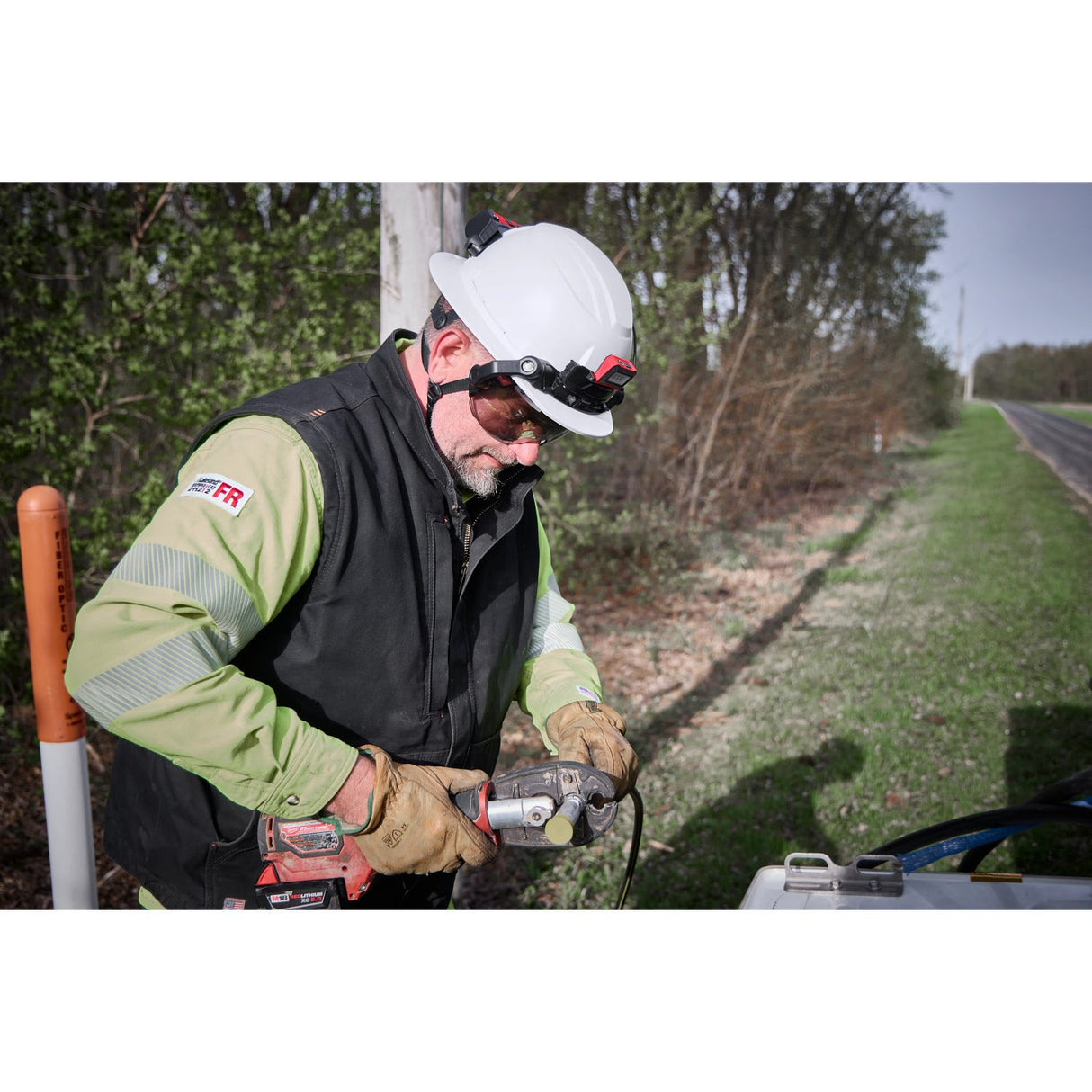 Milwaukee 48-73-1691 BOLT Green Full Brim Non-Vented Safety Helmet – Type 2, Class E - 9