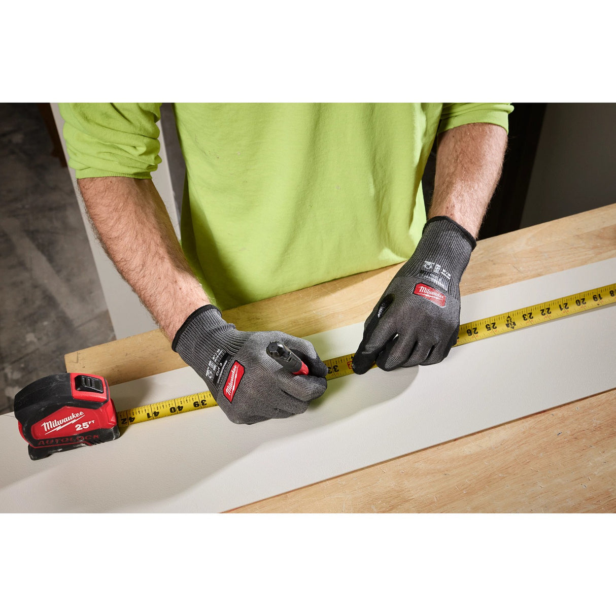 Milwaukee 48-73-6931 Cut Level 3 Nitrile Dipped Work Gloves with Wear-Defense Protection (6 Pack) - 4