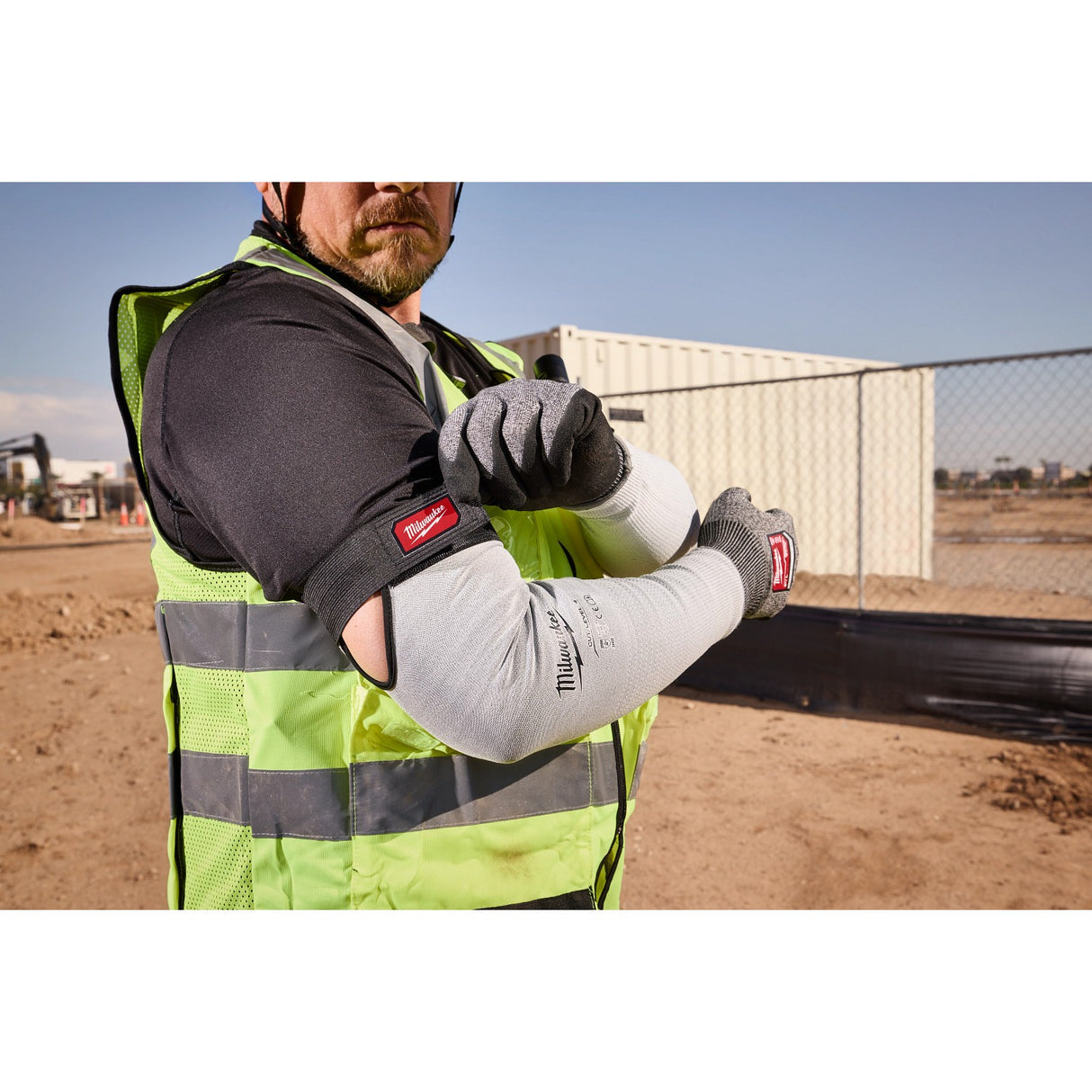 Milwaukee 48-73-9040 Cut Level 4 Protective Sleeves 16" Light and Breathable 18 Gauge - 8